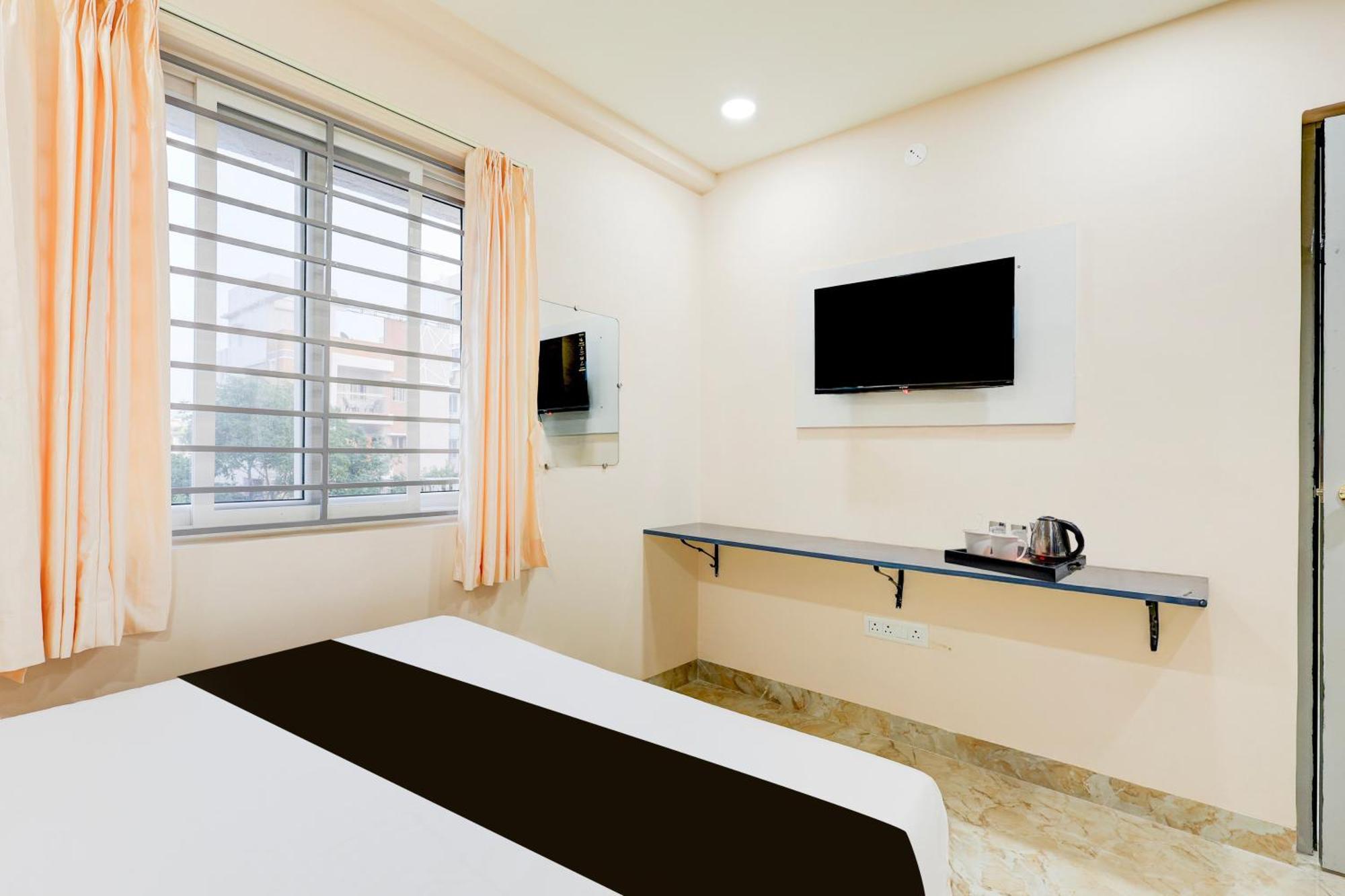 Super Townhouse Mvp Sector With Kailasagiri Hill View Pedda Waltair Exteriér fotografie